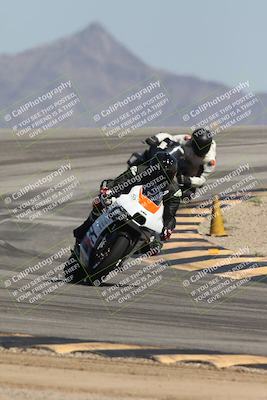 media/Oct-02-2025-Racers Edge (Thu) [[2c91cb6ab3]]/2-A Group/Session 5-Turn 12 (130pm)/